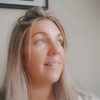 Kelly Walsh