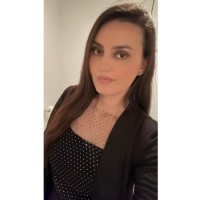 Veeda Akbari