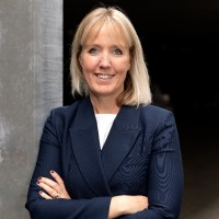 Nina Bouw