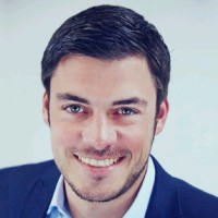Dr. Fabian Mengel