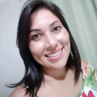 Camila Mariano de Oliveira Viana