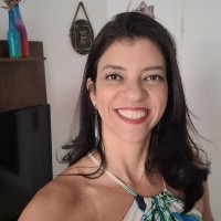 Adriana Mello