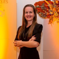 sandra guth