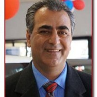 Andrew Saeid Akavan