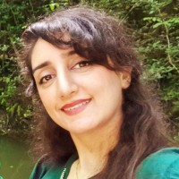 Manizheh Izadi