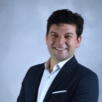 Mauricio Vizcarra Martones