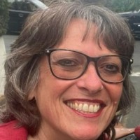 Sandra (Sahn-Dra) Grant