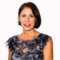 Saundra Daras