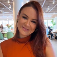 Zoe Buchbach