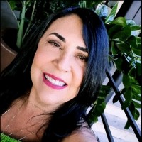 Ruth Moura