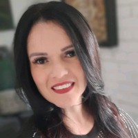 Ana Lucia Pinheiro