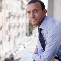 Simone Izar