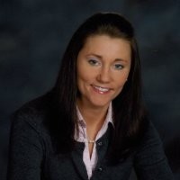 Angela Ahrens, Cid, Iida, Leed Ap
