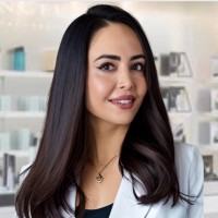 Dr Ana Mansouri