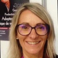 Véronique Bénard