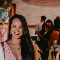 Stephanie Oliveira
