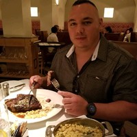 Larry Hernandez