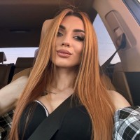Алина Ли