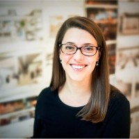 Whitney Ludvik, Aia