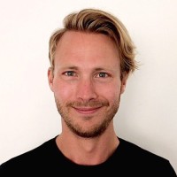 Simon Bond