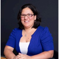 Claudia Flores