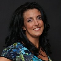 Louise Guay