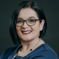 Szilvia Borostyán
