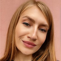 Viktoriia V.