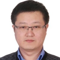 王立君