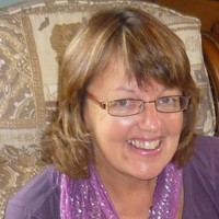 Dr Helen Tucker