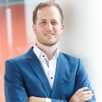 Tobias Stoll