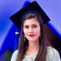 Dr. Mina Farooq