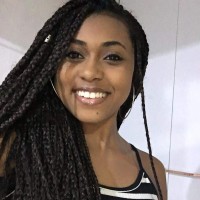 Júlia Aranha