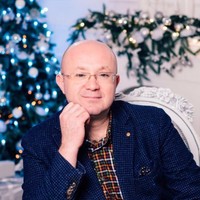 Олег Азимов