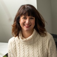 Jennifer Bach