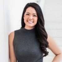 Nicole Chow, Cis