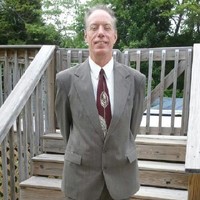 Dennis Arnett