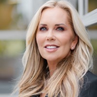 Elizabeth Stolrow Lazar