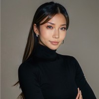 Cindy （Yixiao） He