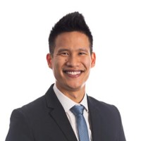 Nicholas Tom