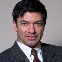 Stephen Dakis