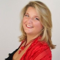 Julie Hukins (Was Hollway)