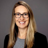 Jeana Holer, Cmp