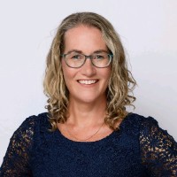Robyn Harding