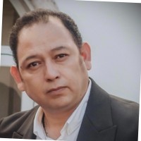 Emanuel Holguin