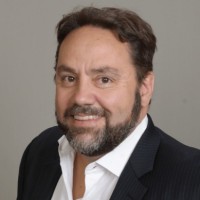 Simon Leach