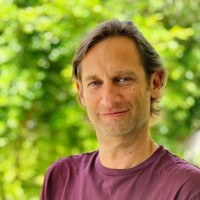 Nir Finkelstein