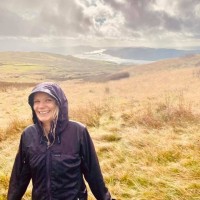 Dr Helen Bates