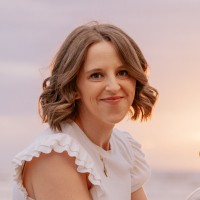 Amanda Tweed