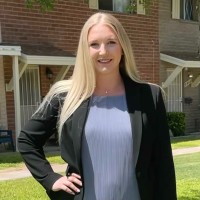 Rebecca Kurth, Mpa